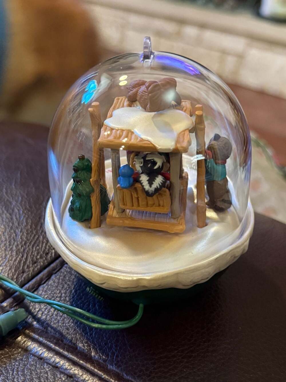 Hallmark Keepsake Forest Frolics 1995 Magic Christmas Ornament Light and Motion